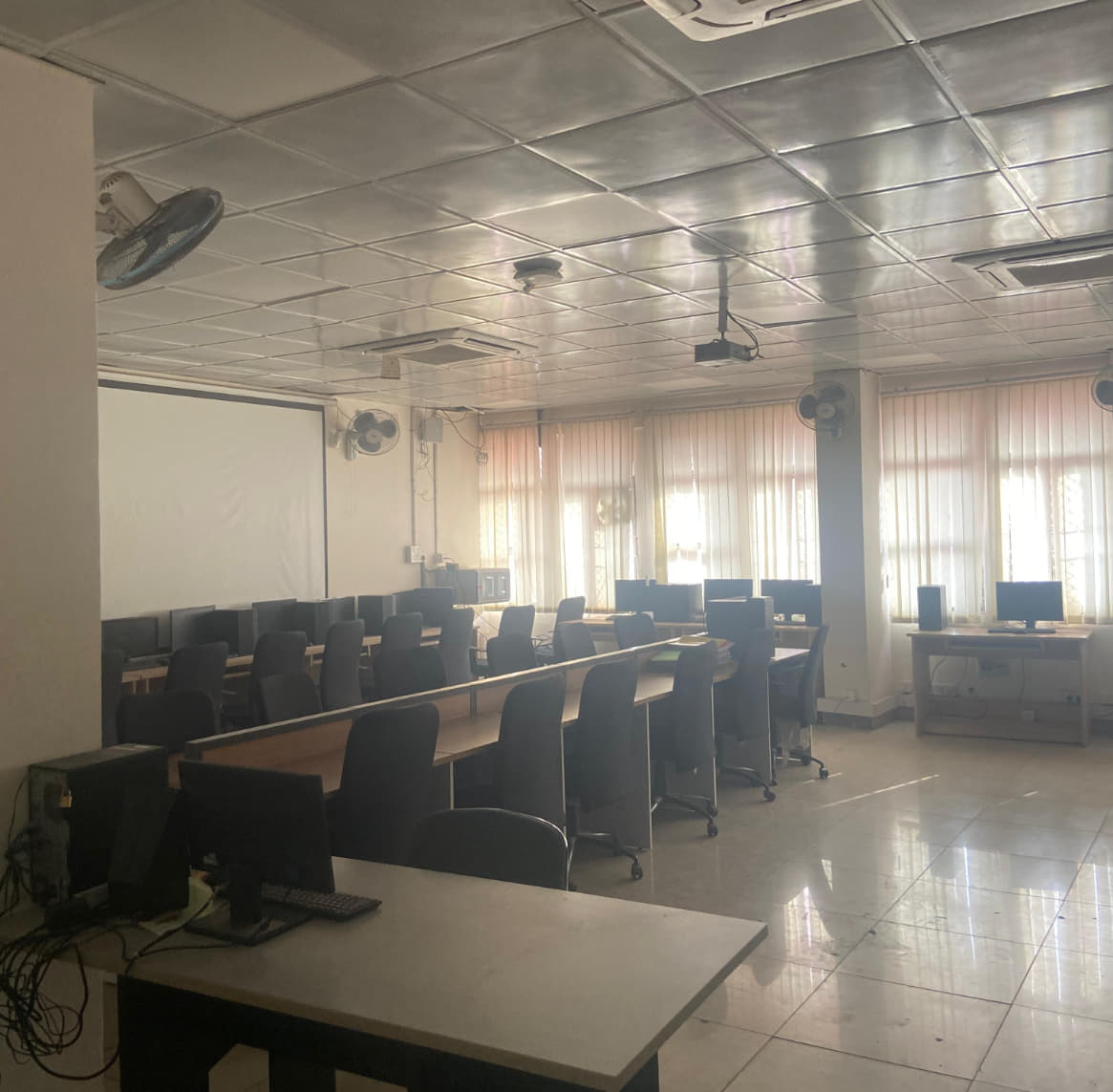 DSEU Academic photo 7